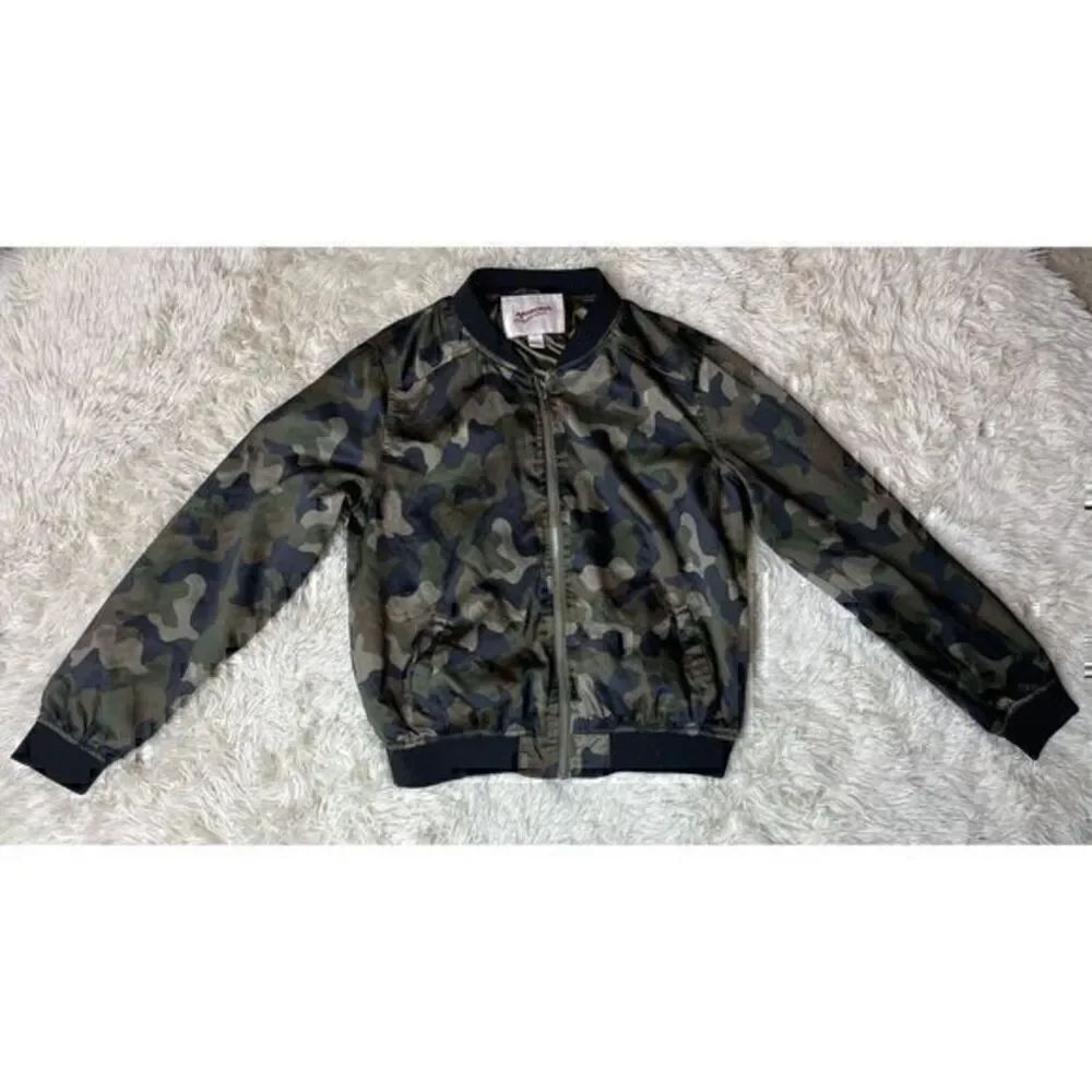 Camouflaged Women’s Bomber Jacket by Arizona Jeans Co Size Medium